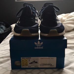 Adidas Iniki Runner